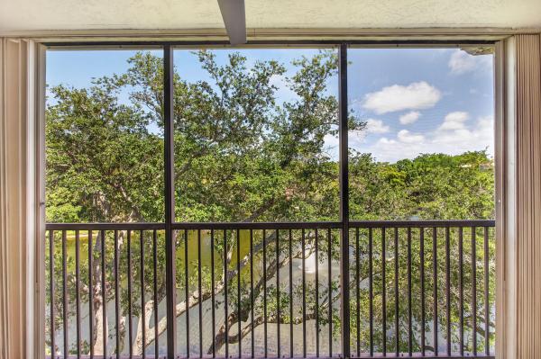 1862 Hammock Blvd #416, Coconut Creek, Florida 33063, image 2
