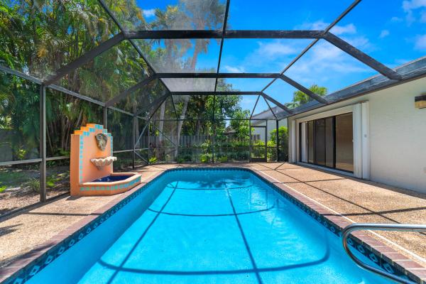 Wildwood Of Deer Creek, 302 Deer Creek Wildwood Ln E, Deerfield Beach, Florida 33442, image 3