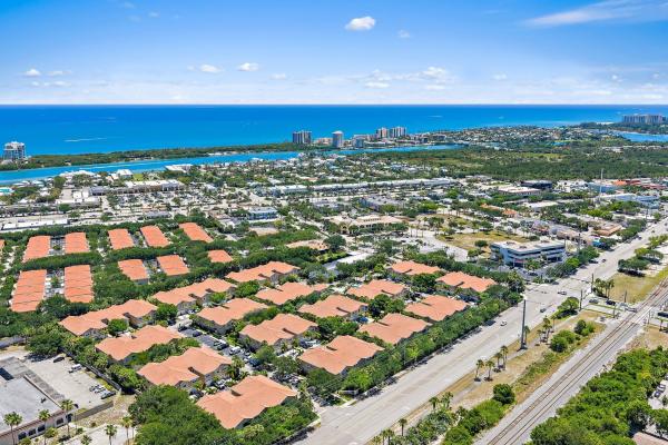 Tequesta Trace, 114 Lighthouse Cir #C, Tequesta, Florida 33469, image 1