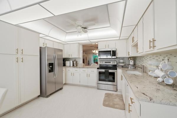 Bridgeview, 5010 Privet Pl #101, Delray Beach, Florida 33484, image 2
