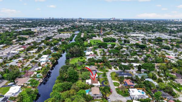 March Estates, 633 NW 30th St, Wilton Manors, Florida 33311, image 2