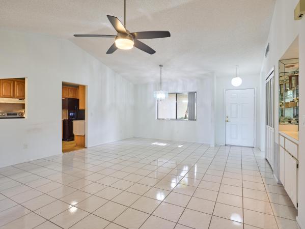 Village Walk, 154 Ramblewood Cir, Royal Palm Beach, Florida 33411, image 2