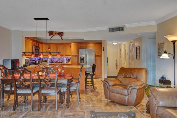 Castle Gardens, 4751 NW 21st St #202, Lauderhill, Florida 33313, image 3