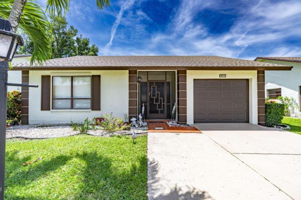 Buttonwood, 6320 Lakemont Cir, Greenacres, Florida 33463, image 3