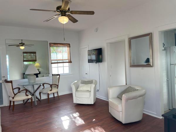 150 Australian Ave #B, Palm Beach, Florida 33480, image 2