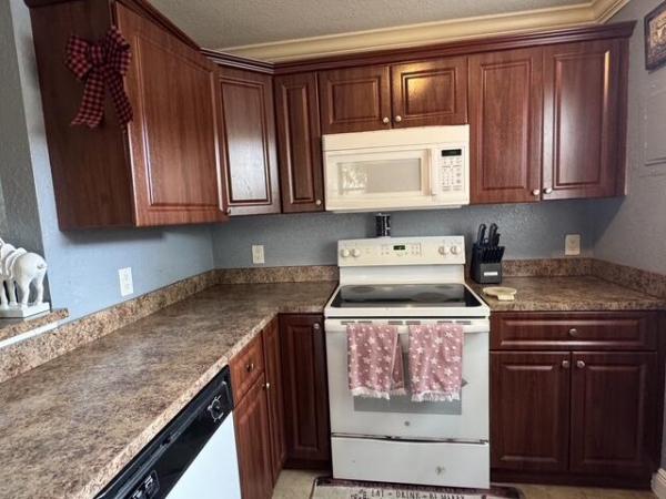 Patterson Park, 5636 NE 5th Ave, Oakland Park, Florida 33334, image 1