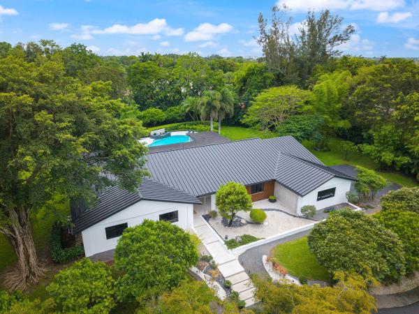 Sunshine Ranches, 14800 Marvin Ln, Southwest Ranches, Florida 33330, image 2