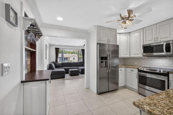 Pleasant Ridge, 1964 Circle Dr, North Palm Beach, Florida 33408, image 1