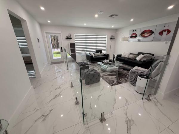Driftwood Acres, 6861 Park St, Hollywood, Florida 33024, image 1