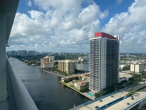4010 S Ocean Dr #R2104, Hallandale Beach, Florida 33019, image 2