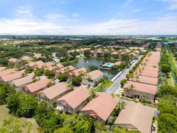 Sierra Bay, 1706 Carvelle Dr, Riviera Beach, Florida 33404, image 2