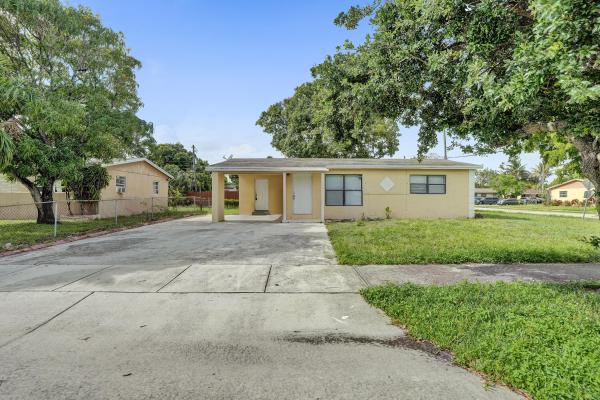 Royal Palms Park, 2901 NW 21st St, Fort Lauderdale, Florida 33311, image 1