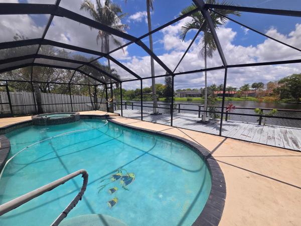 Jacaranda Lakes, 1083 NW 97th Ave, Plantation, Florida 33322, image 2