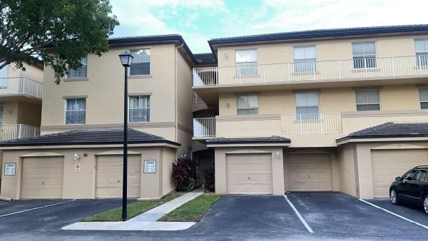 Arissa Place, 2060 Greenview Shores Blvd #305, Wellington, Florida 33414, image 3
