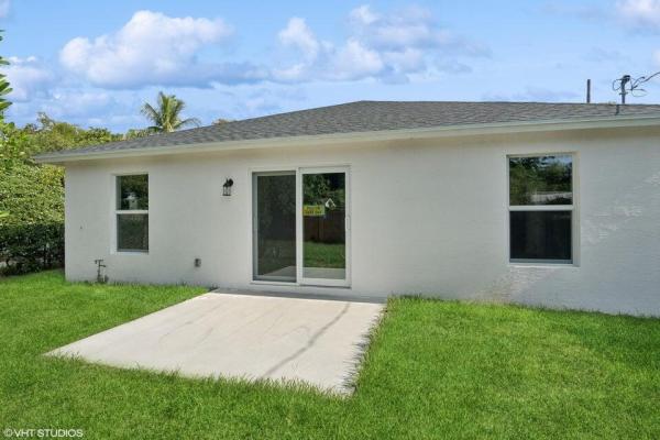 Northwood Pines, 636 35th St, West Palm Beach, Florida 33407, image 2