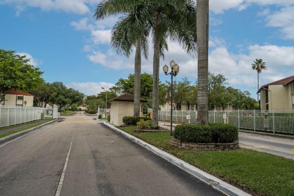 4759 Sable Pine Cir #B2, West Palm Beach, Florida 33417, image 3