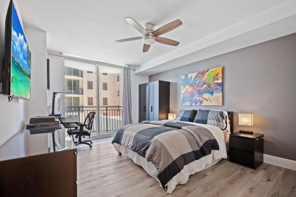 The Vue, 2001 N Ocean Blvd #304, Fort Lauderdale, Florida 33305, image 3