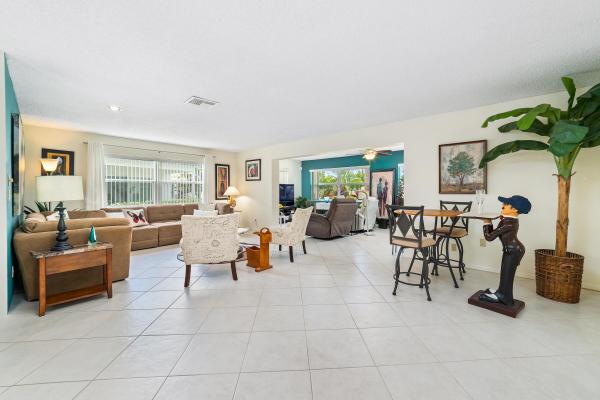 Lucerne Homes East, 6303 Silver Moon Ln, Greenacres, Florida 33463, image 3