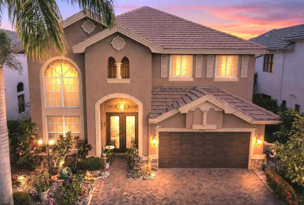 Versailles At Wellington, 10334 Medicis Pl, Wellington, Florida 33449, image 2