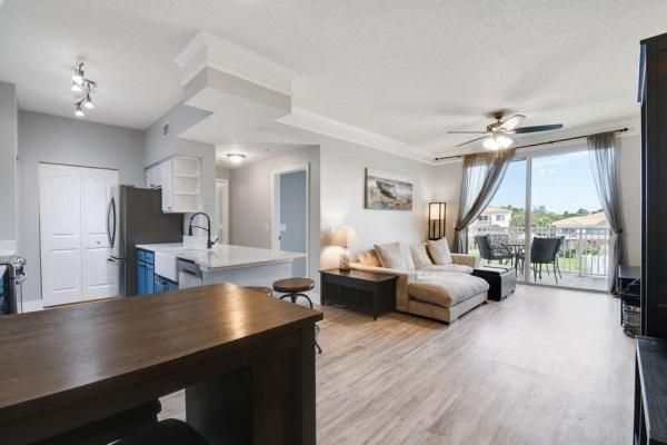 Fiore At The Gardens, 7302 W Myrtlewood Cir Cir, Palm Beach Gardens, Florida 33418, image 2