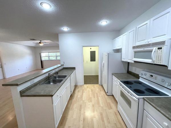 The Lakes At The Savannah, 1820 Sandhill Crane Dr, Fort Pierce, Florida 34982, image 3