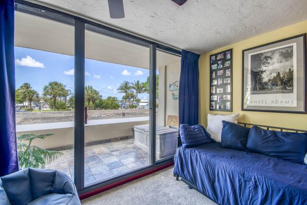 Quay North, 136 Lakeshore Dr #211, North Palm Beach, Florida 33408, image 2