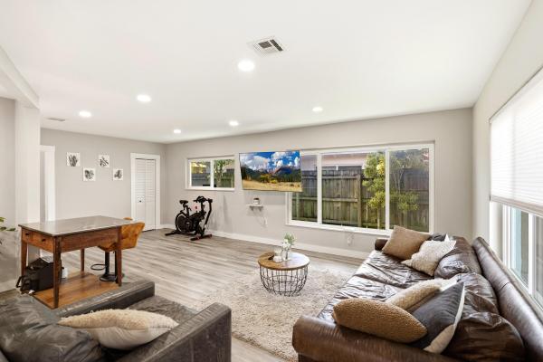 Poinsettia Heights, 1636 NE 17th Ter, Fort Lauderdale, Florida 33305, image 1