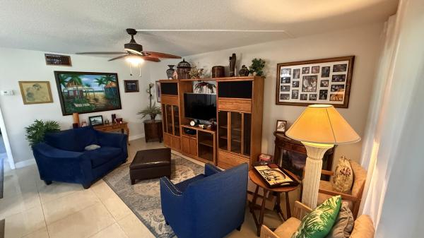 Hampton Gardens, 810 SE 7th St #106, Deerfield Beach, Florida 33441, image 2