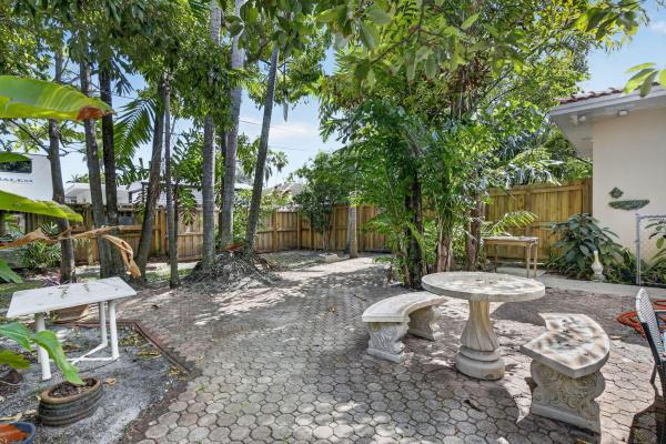 Hollywood Lakes, 742 Hollywood Blvd, Hollywood, Florida 33019, image 2