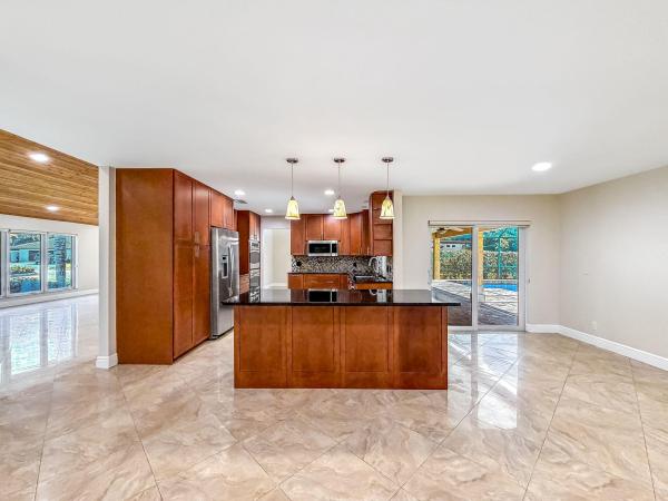 Estancia West Of Via Verde, 20764 Sorolla Ter, Boca Raton, Florida 33433, image 2