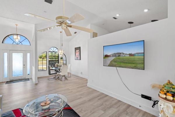 Crane Landing, 434 SW Jeanne Ave, Port St. Lucie, Florida 34953, image 2