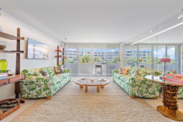 Carlyle House, 2773 S Ocean Blvd #2090, Palm Beach, Florida 33480, image 1