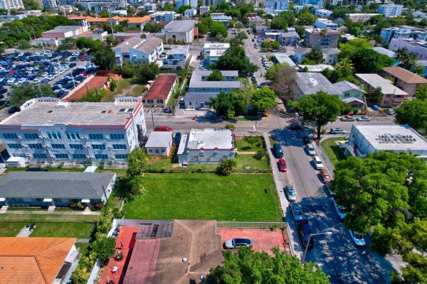 Druid Court, 512 SW 6th Ave, Miami, Florida 33130, image 2