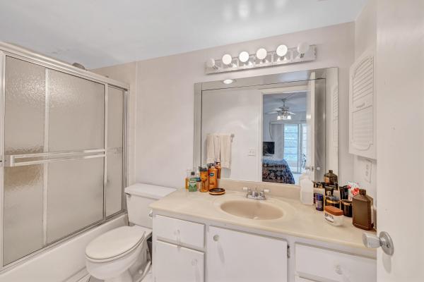 Bermuda Village, 1902 Bermuda Cir #L2, Coconut Creek, Florida 33066, image 2