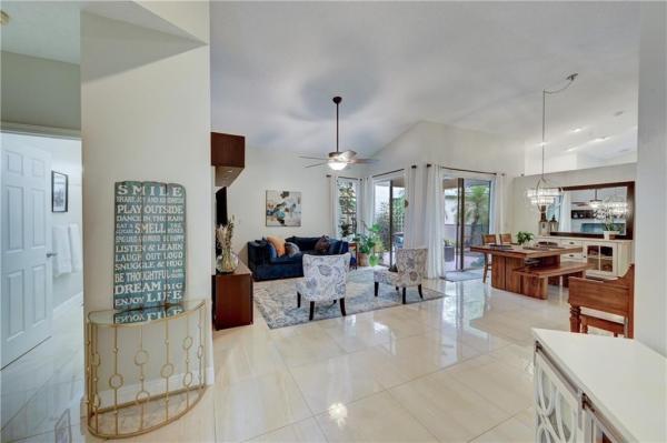 Oxford Estates, 8171 Hampton Wood Dr, Boca Raton, Florida 33433, image 1
