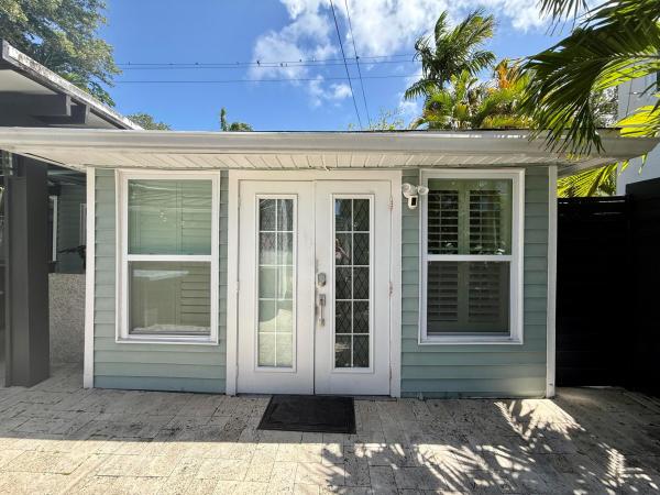 Colee Hammock, 1216 SE 1st St, Fort Lauderdale, Florida 33301, image 2