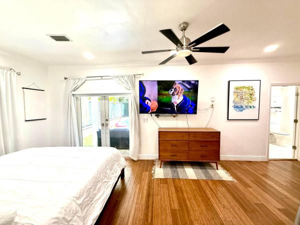 Colee Hammock, 1216 SE 1st St, Fort Lauderdale, Florida 33301, image 3