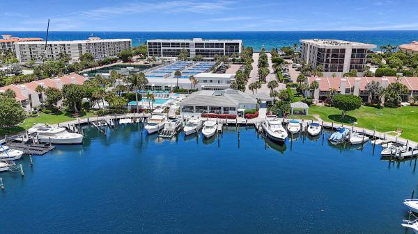 Yacht & Racquet Club Of Boca Raton, 2697 N Ocean Blvd #5050, Boca Raton, Florida 33431, image 3