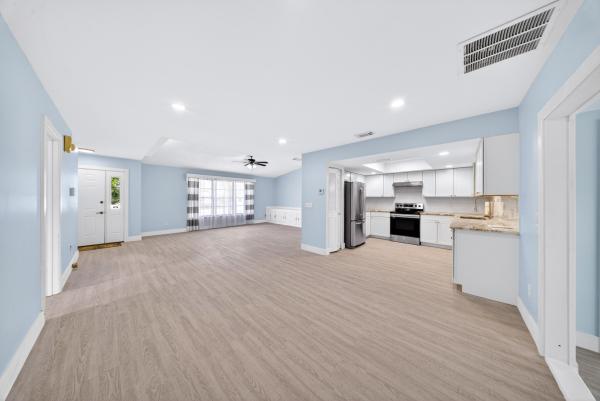 662 SE Essex Dr, Port St. Lucie, Florida 34984, image 1