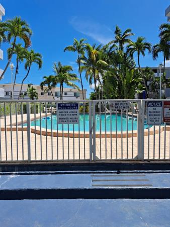 North Bay Villas, 1801 S Treasure Dr #118, North Bay Village, Florida 33141, image 3