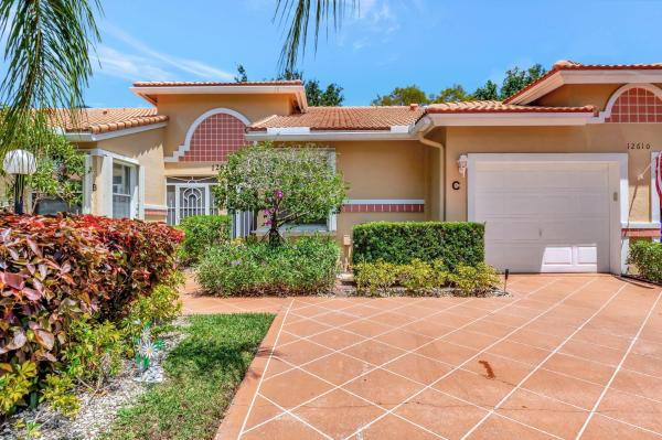 Crystal Pointe At Coral Lakes, 12610 Crystal Pointe Dr #C, Boynton Beach, Florida 33437, image 3