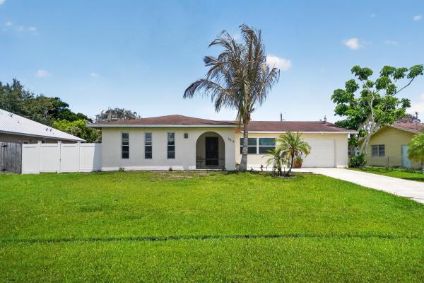 Riverview, 549 SE Marydale Ter, Port St. Lucie, Florida 34983, image 3