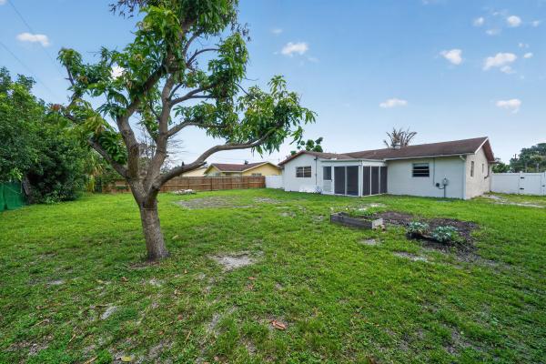 Riverview, 549 SE Marydale Ter, Port St. Lucie, Florida 34983, image 2