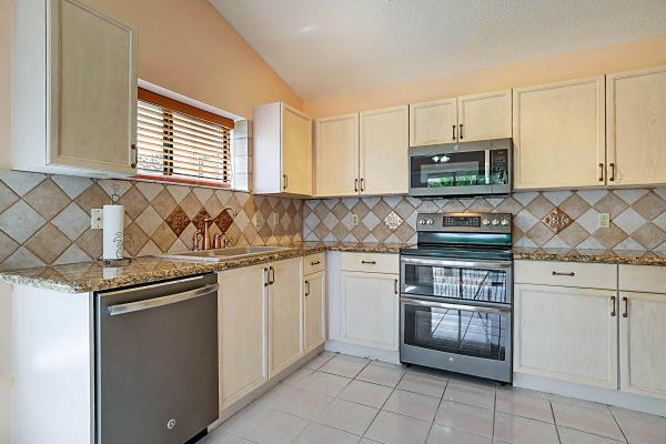 3283 Jog Park Dr, Greenacres, Florida 33467, image 1