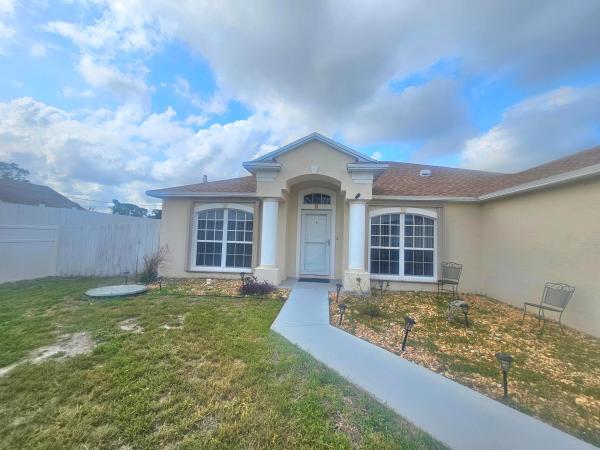 Northport Village, 589 NW Fairfax Ave, Port St. Lucie, Florida 34983, image 2