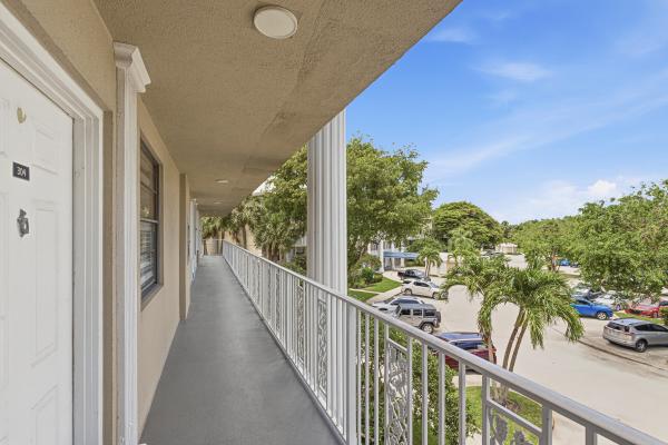 Whitehall Village, 3515 Village Blvd #304, West Palm Beach, Florida 33409, image 1