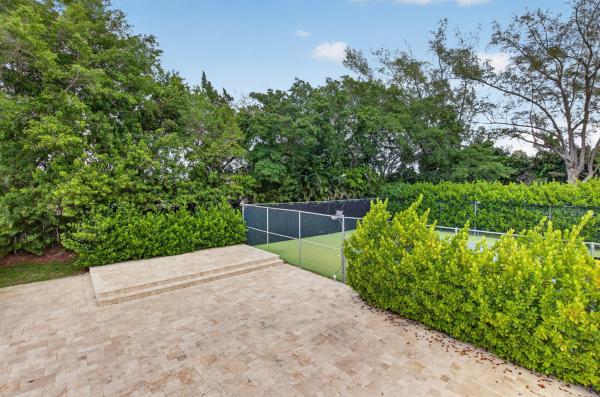 Long Lake Estates, 8044 Twin Lake Dr, Boca Raton, Florida 33496, image 2