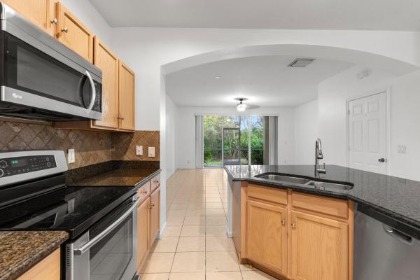 Melrose Verona Lakes, 9926 Lago Dr, Boynton Beach, Florida 33472, image 2
