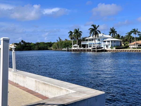 Snug Harbor Gardens, 638 Snug Harbor Dr #E6, Boynton Beach, Florida 33435, image 3
