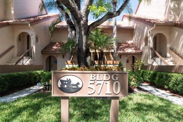 Coach Houses Of Town Place, 5710 Coach House Cir #F, Boca Raton, Florida 33486, image 3